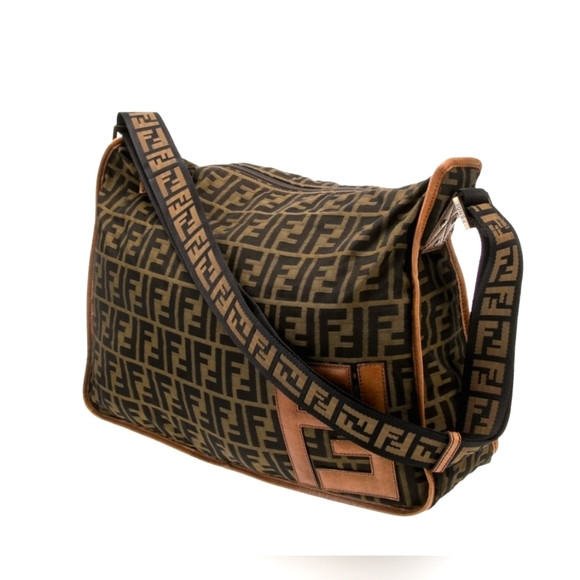 Authentic FENDI Zucca Messenger Crossbody Bag FF Strap - Picture 14 of 14